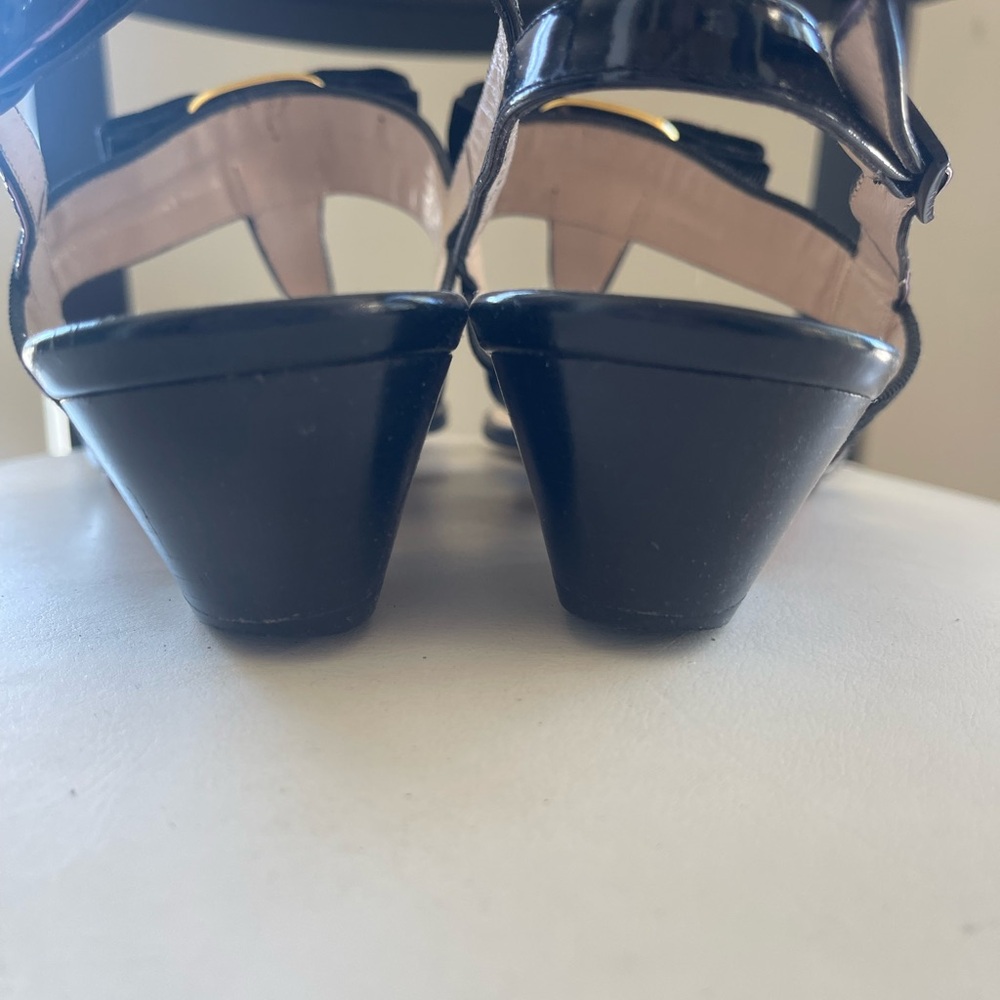 VINTAGE Salvatore Ferragamo Black Sandals - Picture 13 of 15
